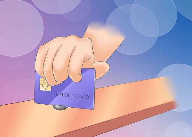 Способы выкручивания треугольных винотов с использованием инструмента и без него Шуруп выкручивается кредитной карточкой