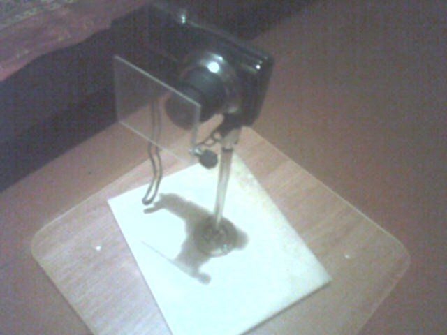 Настольный штатив из телескопической антенны Настольный штатив из телескопической антенны