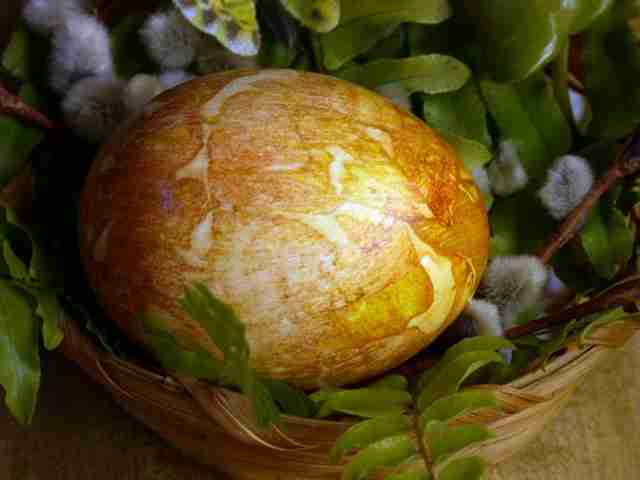 Крашенки в луковой шелухе своими руками Onion Skin Easter Eggs