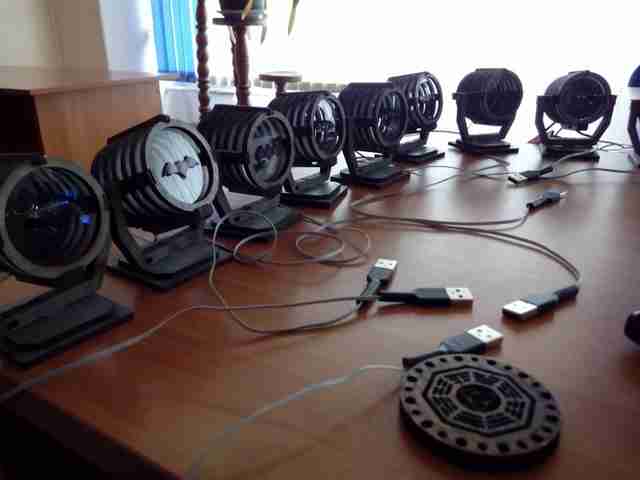 Продажа BAT SIGNAL - USB-проектор Бэтмена и комплект собери сам IMG_20150519_103704