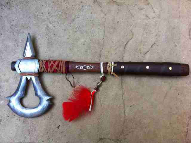 Томагавк из Assassins Creed своими руками