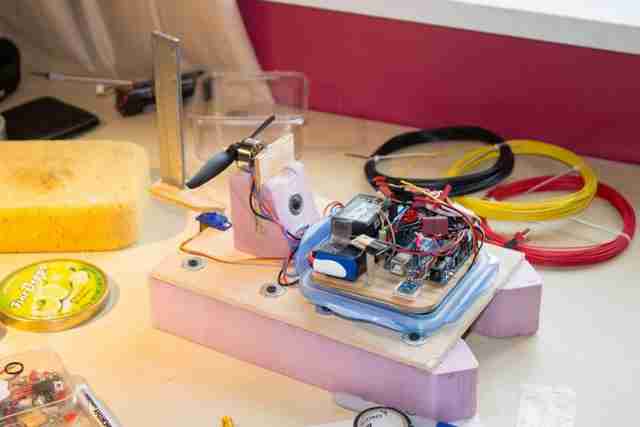 kak-sdelat-rc-kater-s-optsiey-avtopilota30