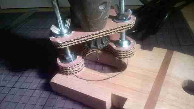 kak-sdelat-mini-frezer-iz-bormashinki13