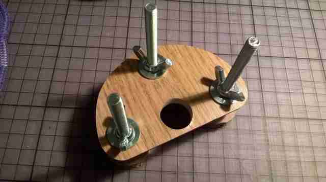 kak-sdelat-mini-frezer-iz-bormashinki37
