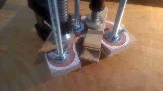 kak-sdelat-mini-frezer-iz-bormashinki45