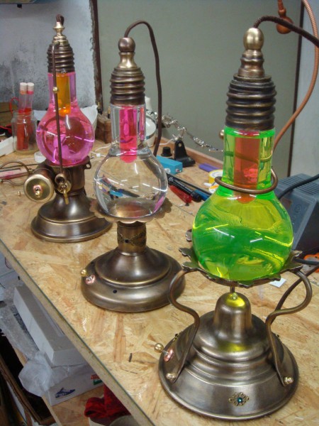 kak-sdelat-holodnuyu-lampu-ili-svetyashhayasya-trilogiya19