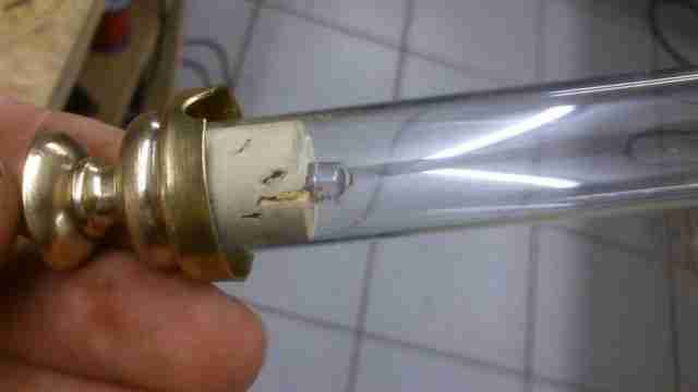 kak-sdelat-holodnuyu-lampu-ili-svetyashhayasya-trilogiya6