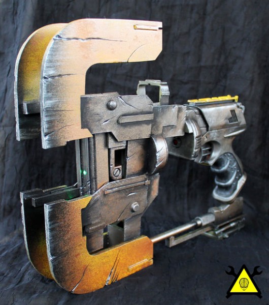 Костюм Айзека Кларка из «Dead Space» своими руками 34