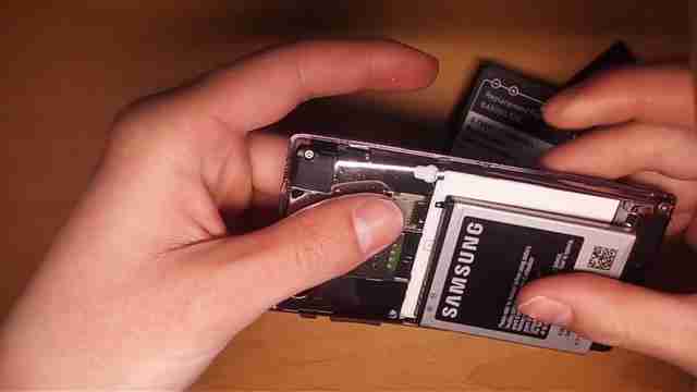 kak-sdelat-powerbank-iz-starogo-akkumulyatora-telefona3