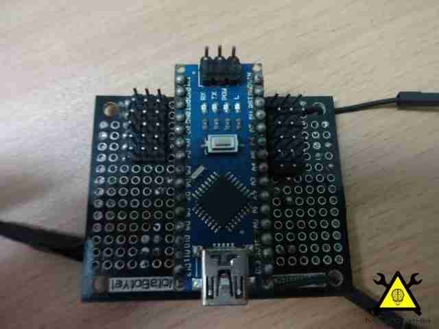 Четвероногий робот на базе Arduino