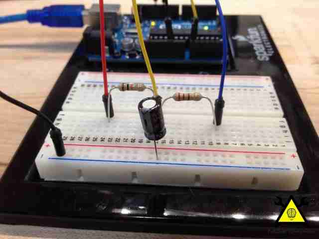 Измеряем ёмкость конденсатора при помощи Arduino своими руками