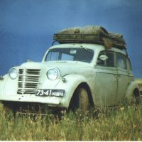 Необычные часы из ретро автозапчастей